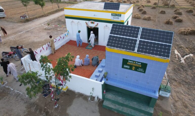 Solar Powered Water Plant in Layyah, Punjab